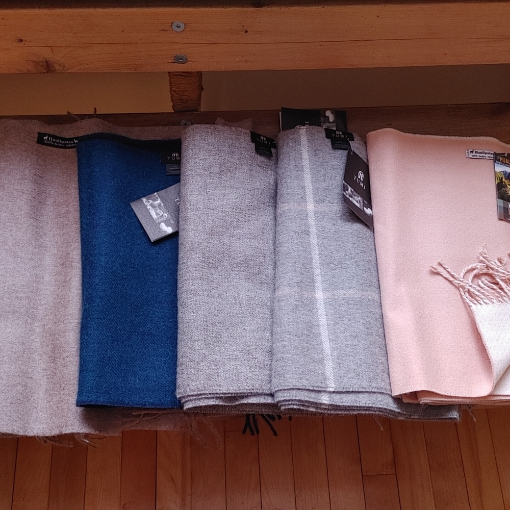 100% Baby alpaca scarf